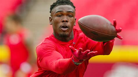 Fantasy football 2024: Predicting league.